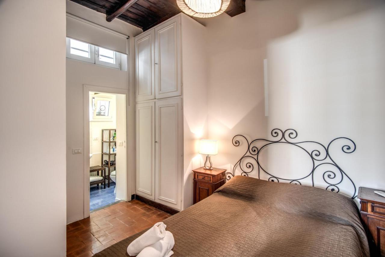 Lovely Flat In The Heart Of Trastevere Roma Eksteriør bilde