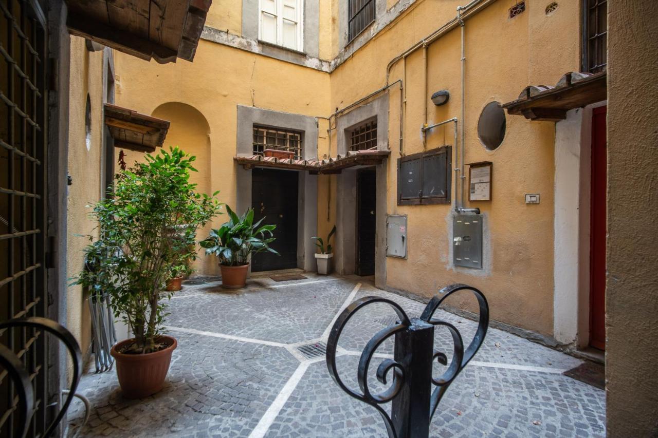 Lovely Flat In The Heart Of Trastevere Roma Eksteriør bilde