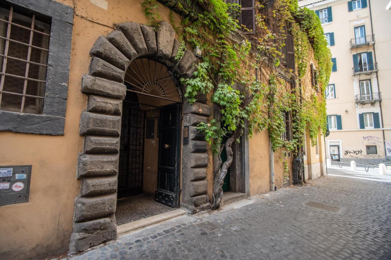 Lovely Flat In The Heart Of Trastevere Roma Eksteriør bilde