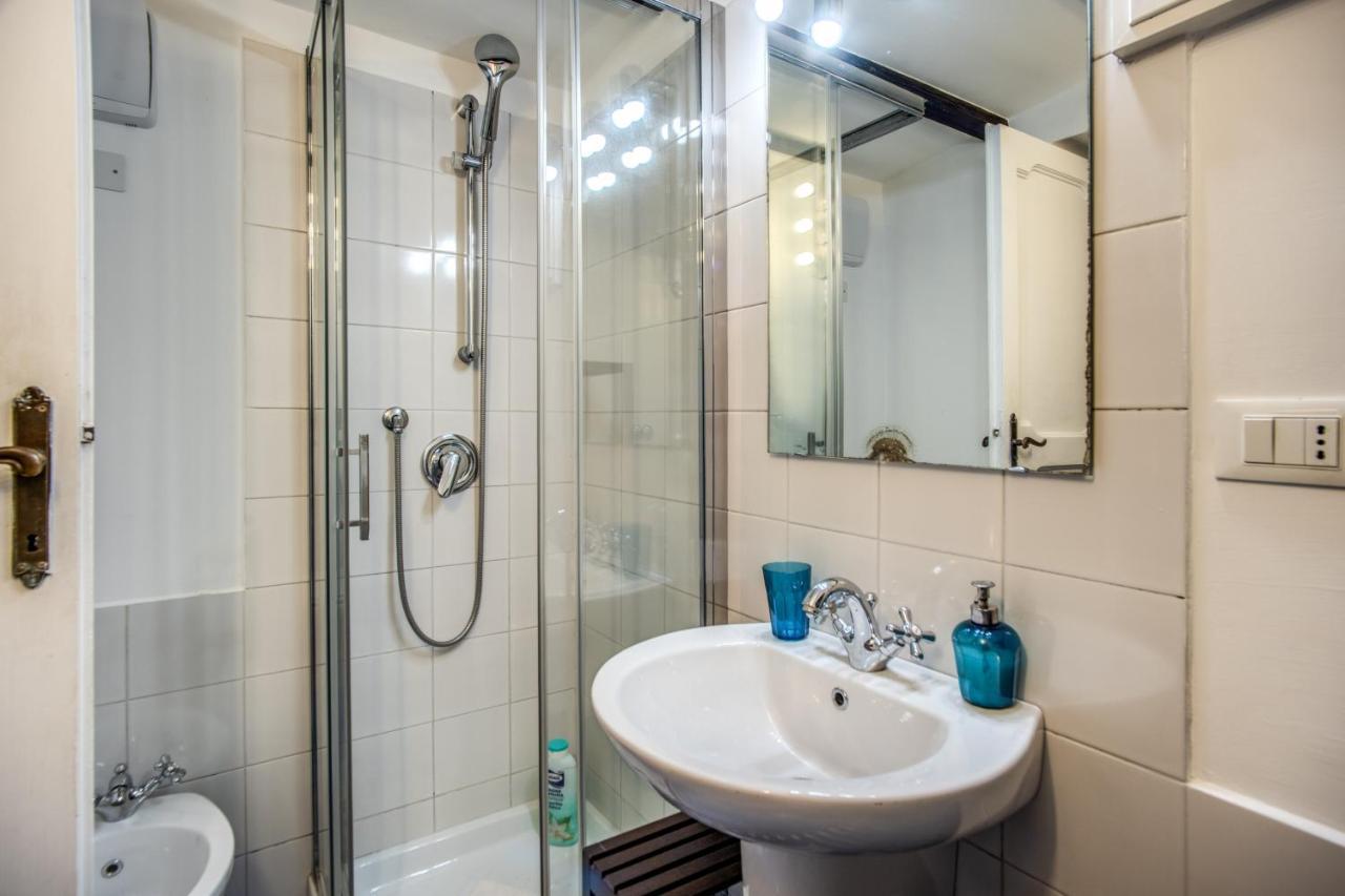 Lovely Flat In The Heart Of Trastevere Roma Eksteriør bilde